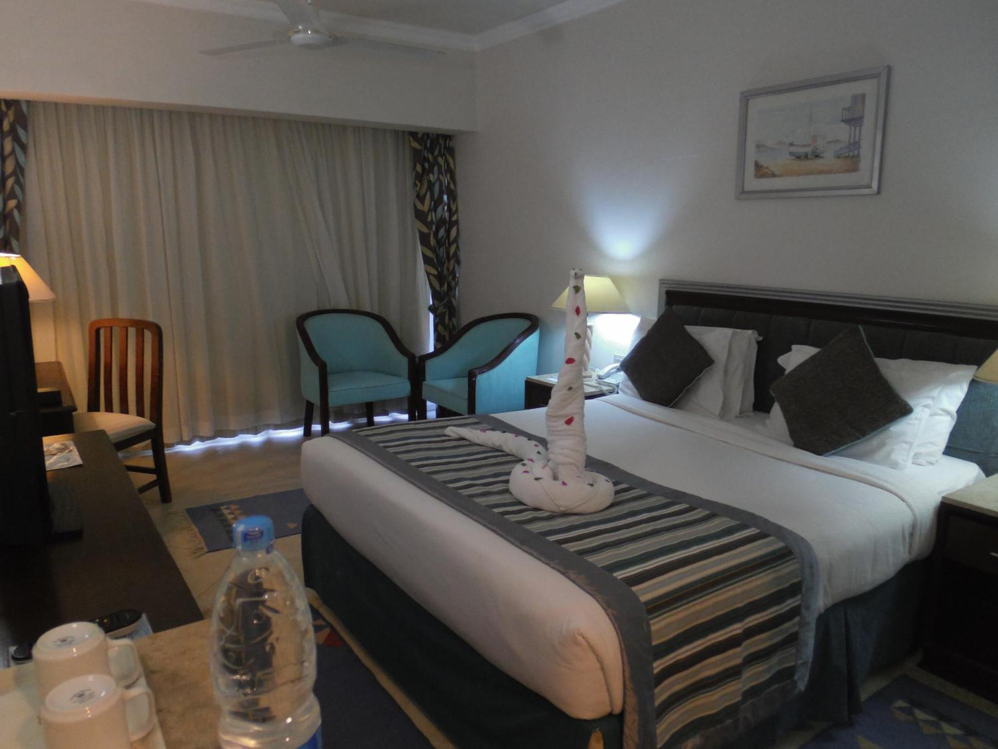 Borg El Arab Beach Resort Exteriör bild A room at the hotel