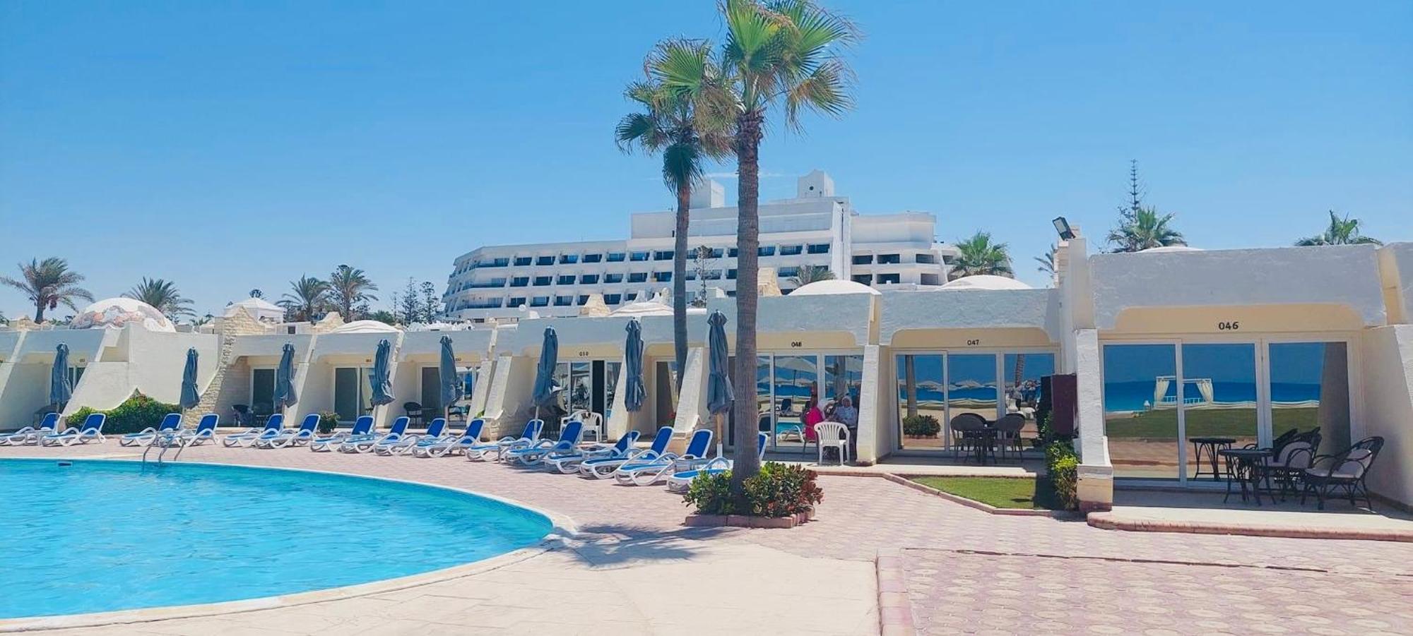 Borg El Arab Beach Resort Exteriör bild The Narenje Hotel